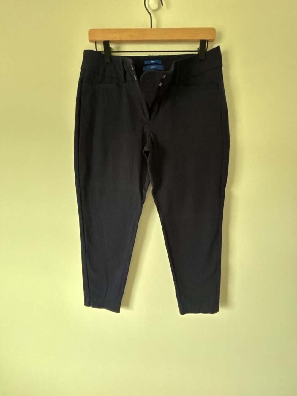 Apt. 9 Torie Slim Pants Size 10 Navy Blue Stretch Cotton Crop